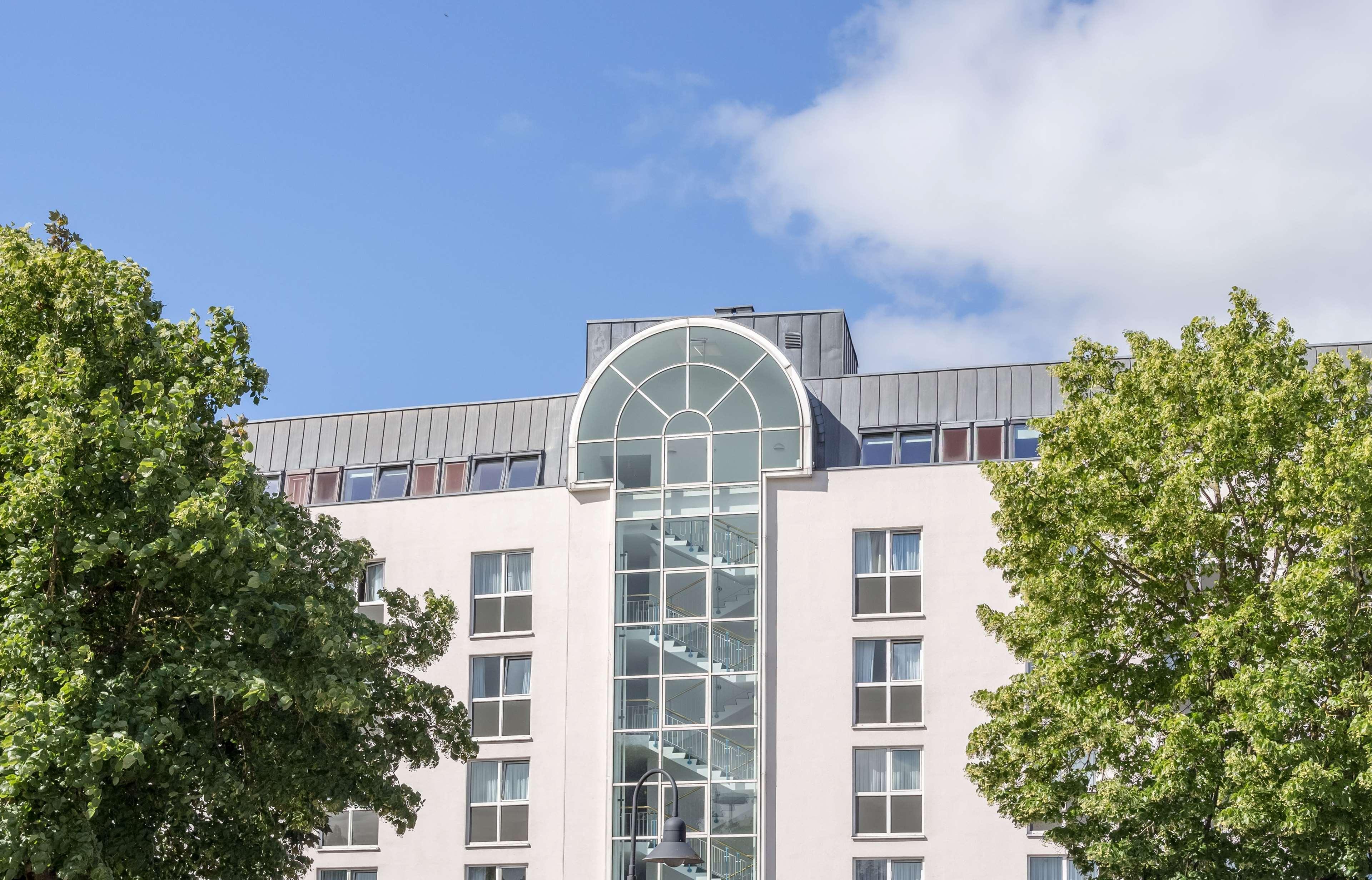 Ramada By Wyndham Flensburg City Hotel Exterior photo